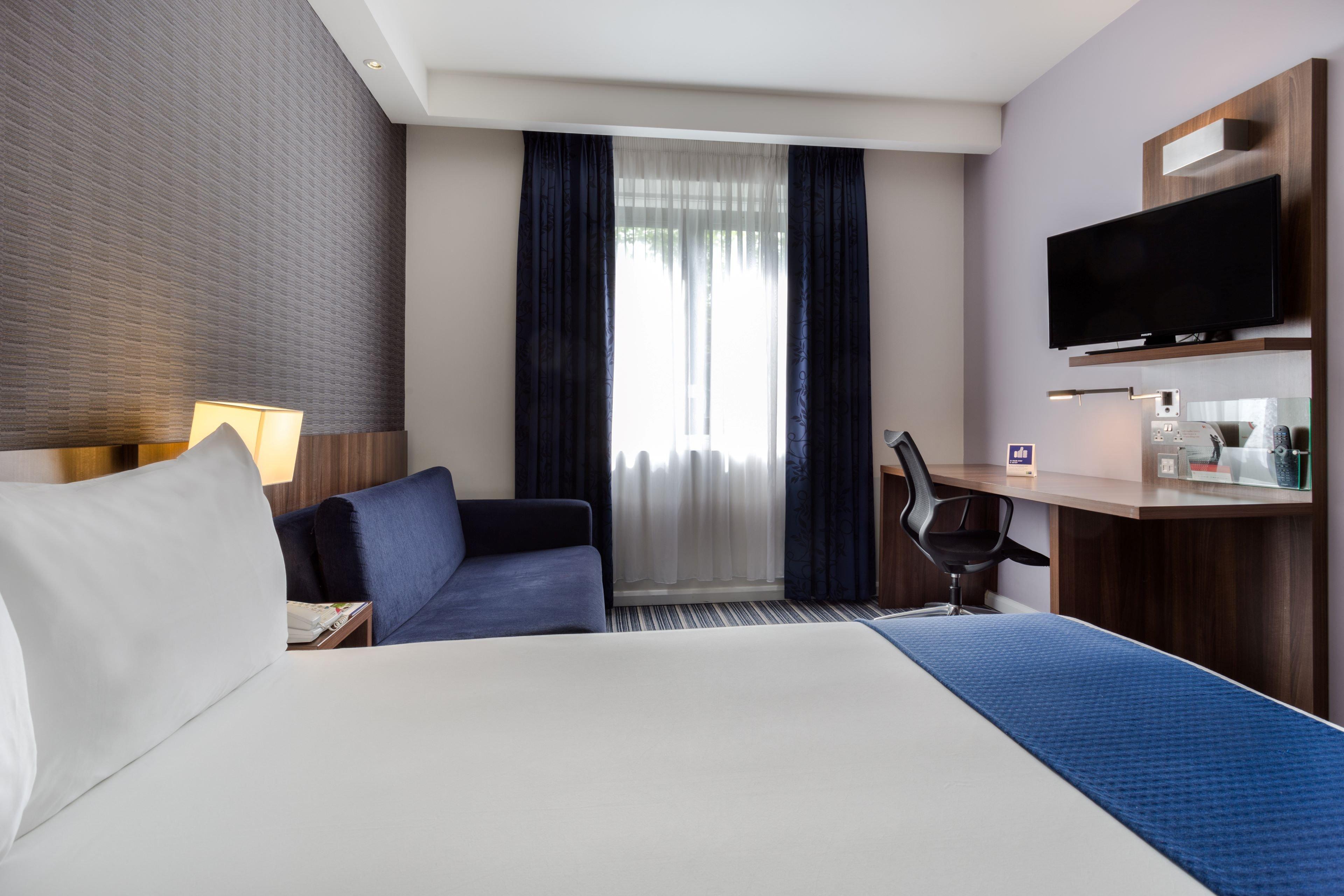 Holiday Inn Express Colchester, An Ihg Hotel Extérieur photo